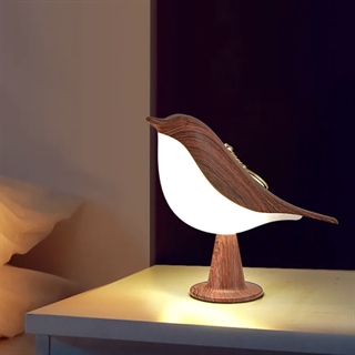 Fugl med LED-lys - Bordlampe - Rød træfarvet